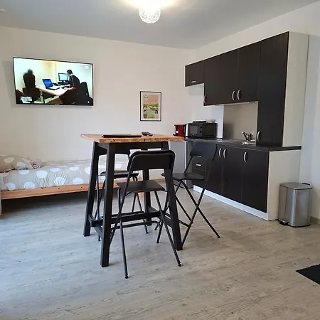 Apartment De La A La Fosse A L'ane Le Fuilet